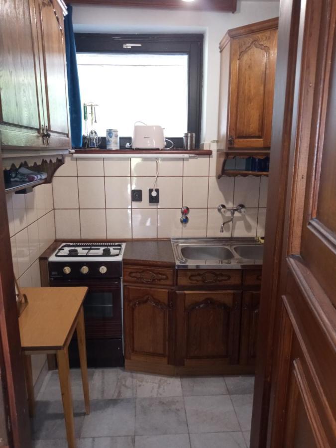 Luxury Eagle Apartman Budapest Esterno foto