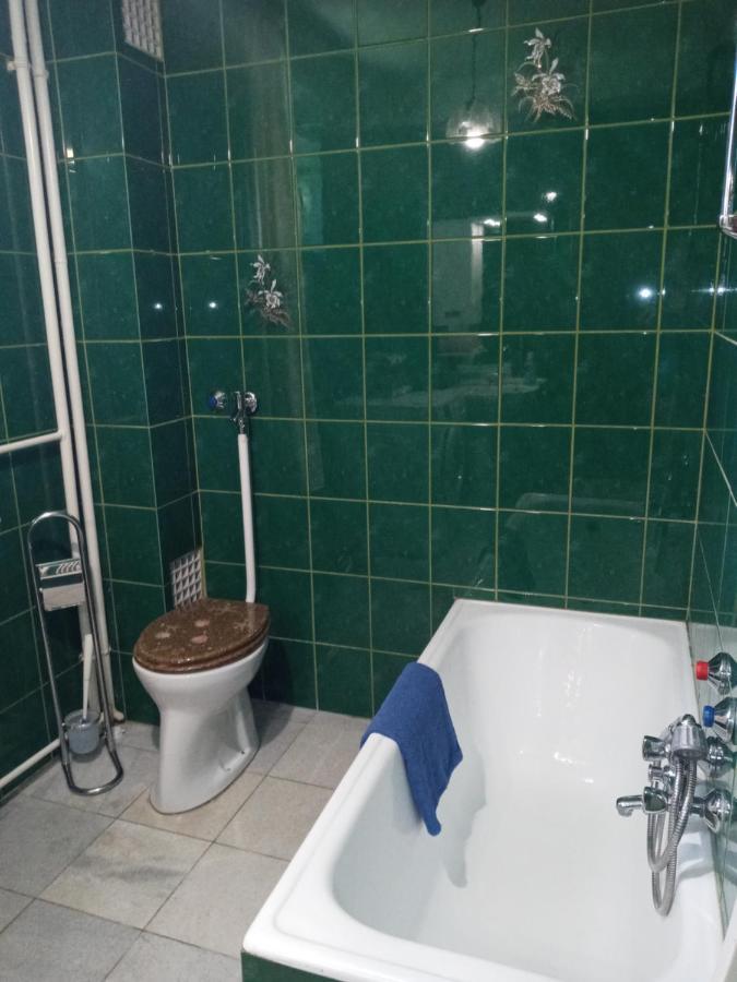 Luxury Eagle Apartman Budapest Esterno foto