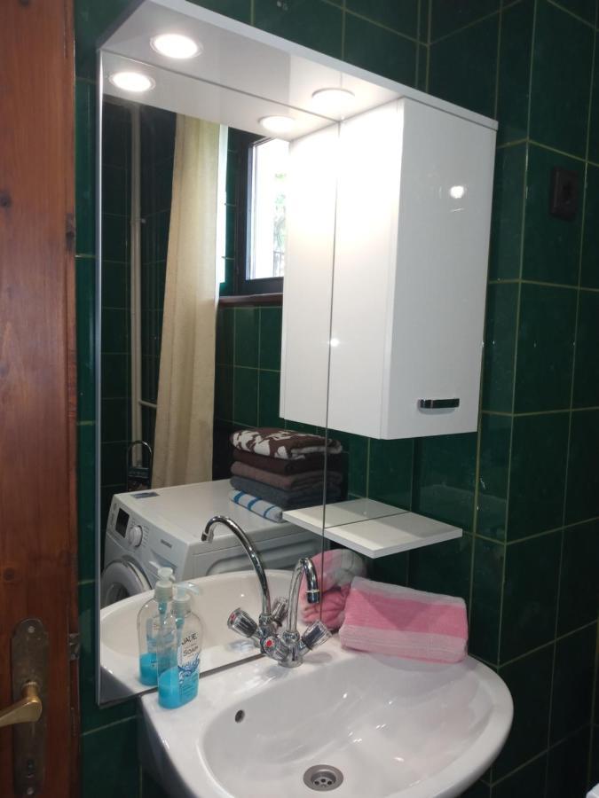Luxury Eagle Apartman Budapest Esterno foto