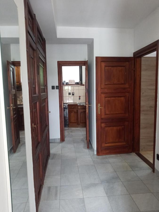 Luxury Eagle Apartman Budapest Esterno foto